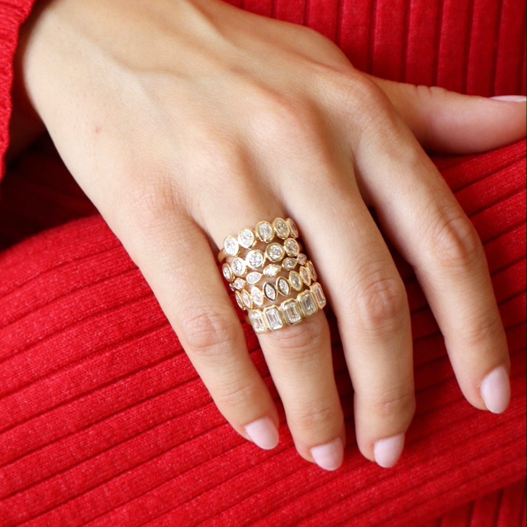 10K Emerald-Cut Bezel Diamond Anniversary Band