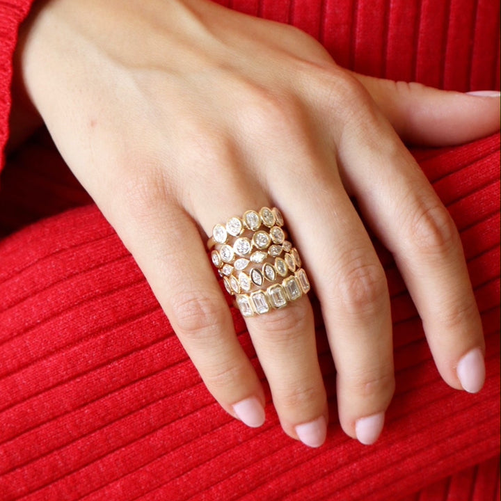 10K Emerald-Cut Bezel Diamond Anniversary Band