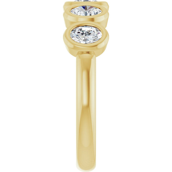 10K Oval Bezel Diamond Anniversary Band