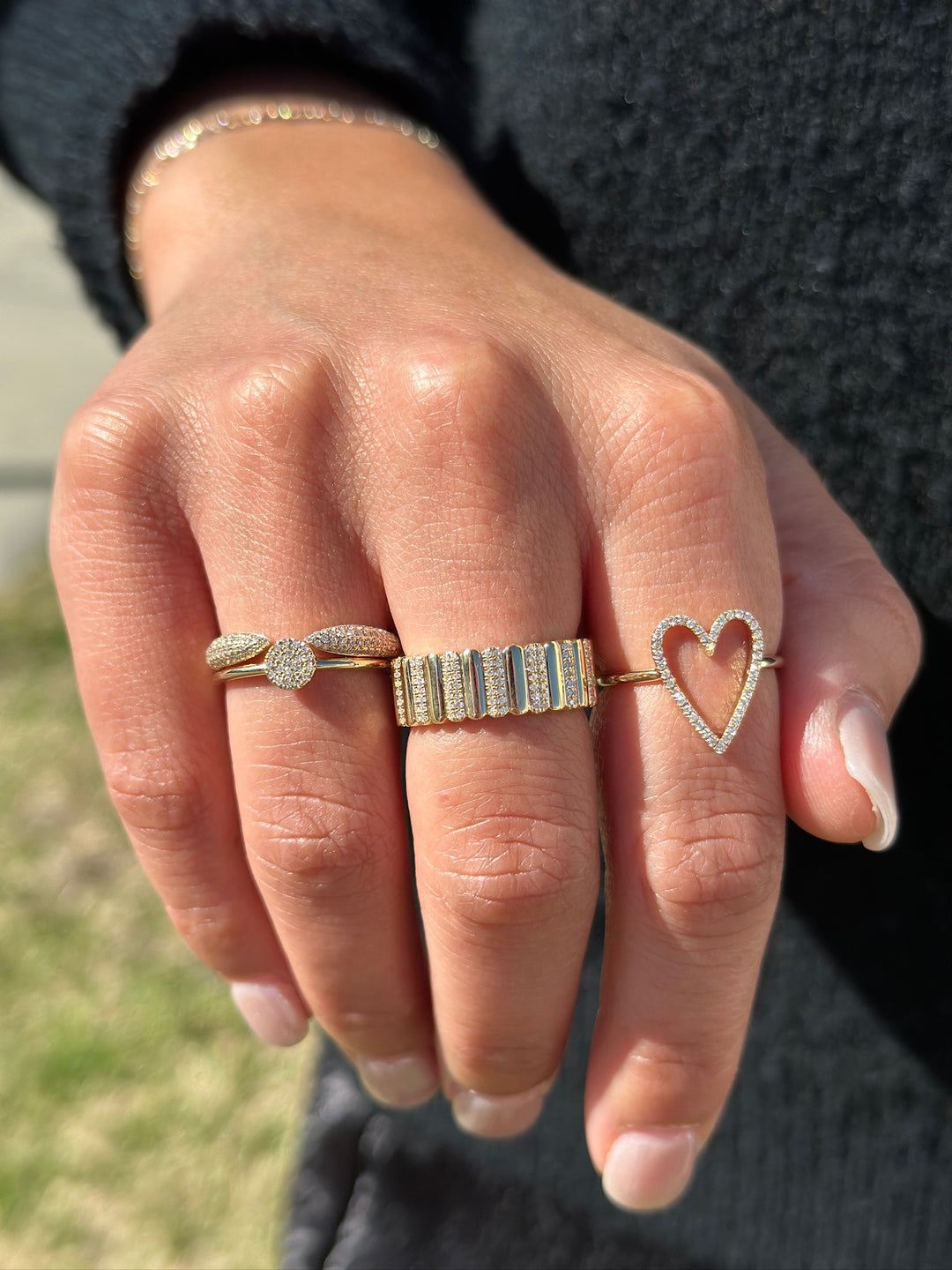 14K 1/10 CTW Natural Diamond Open Heart Ring
