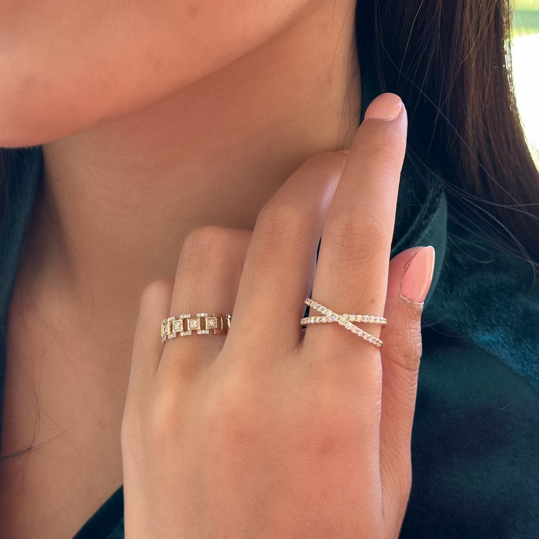 14K 1/2 CTW Diamond Criss-Cross Ring