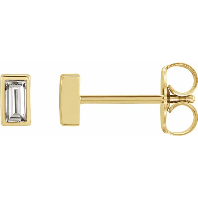 14K Bezel Baguette Stud