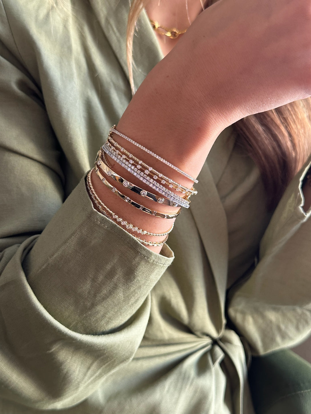 14K Fluted Diamond Flex Bangle