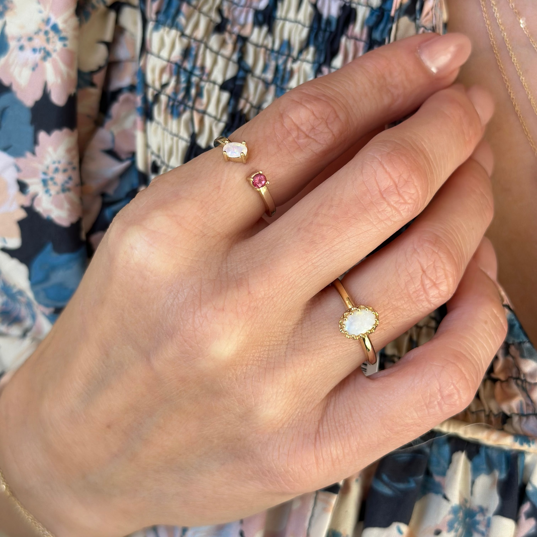14K Natural White Opal Crown Ring