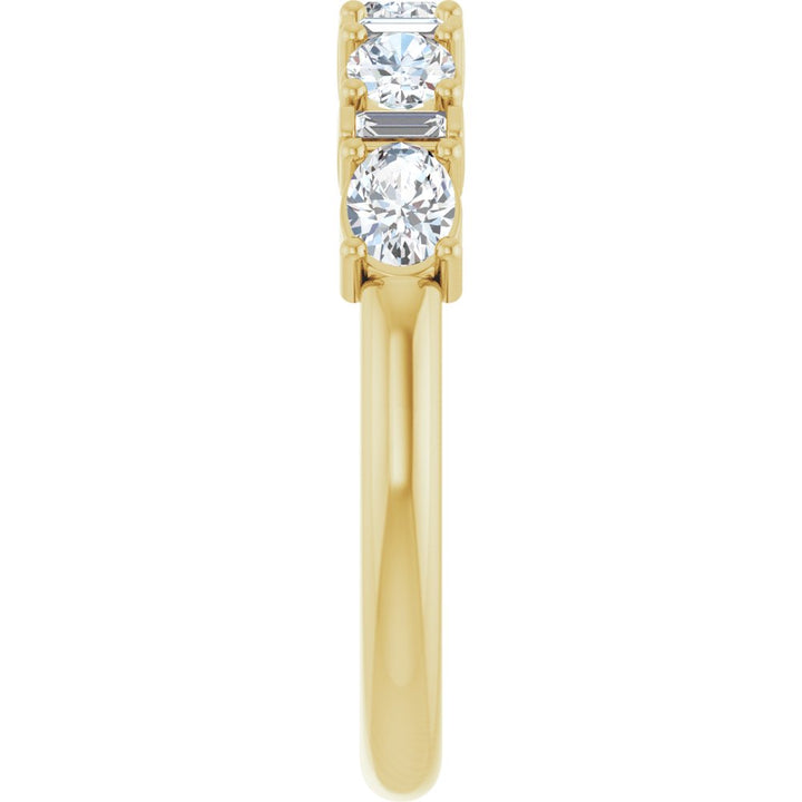 14K Oval &amp; Baguette Diamond Anniversary Band