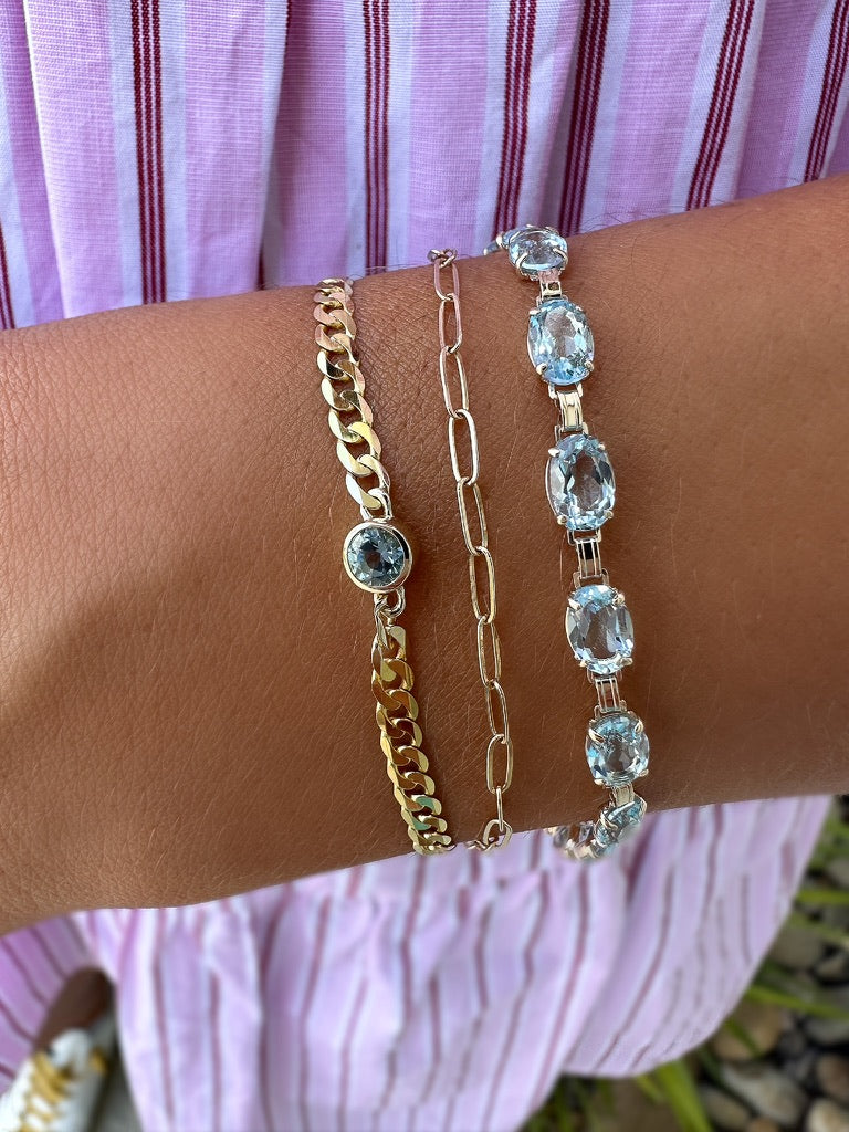 #gemstone_natural-sky-blue-topaz