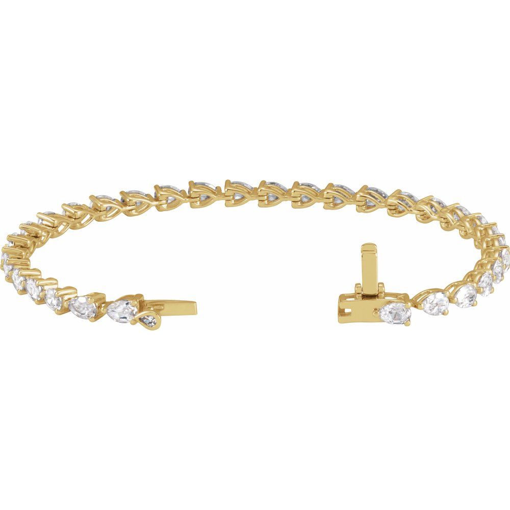 14K Pear Lab Grown Diamond Line Bracelet