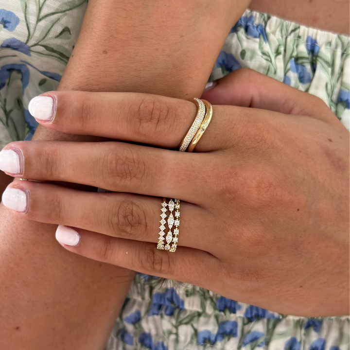 14K Shared Prong Diamond Anniversary Band