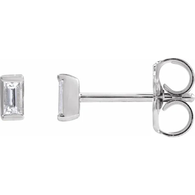 14K Straight Baguette Diamond Stud