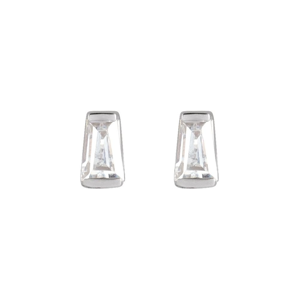 14K Tapered Diamond Baguette Stud