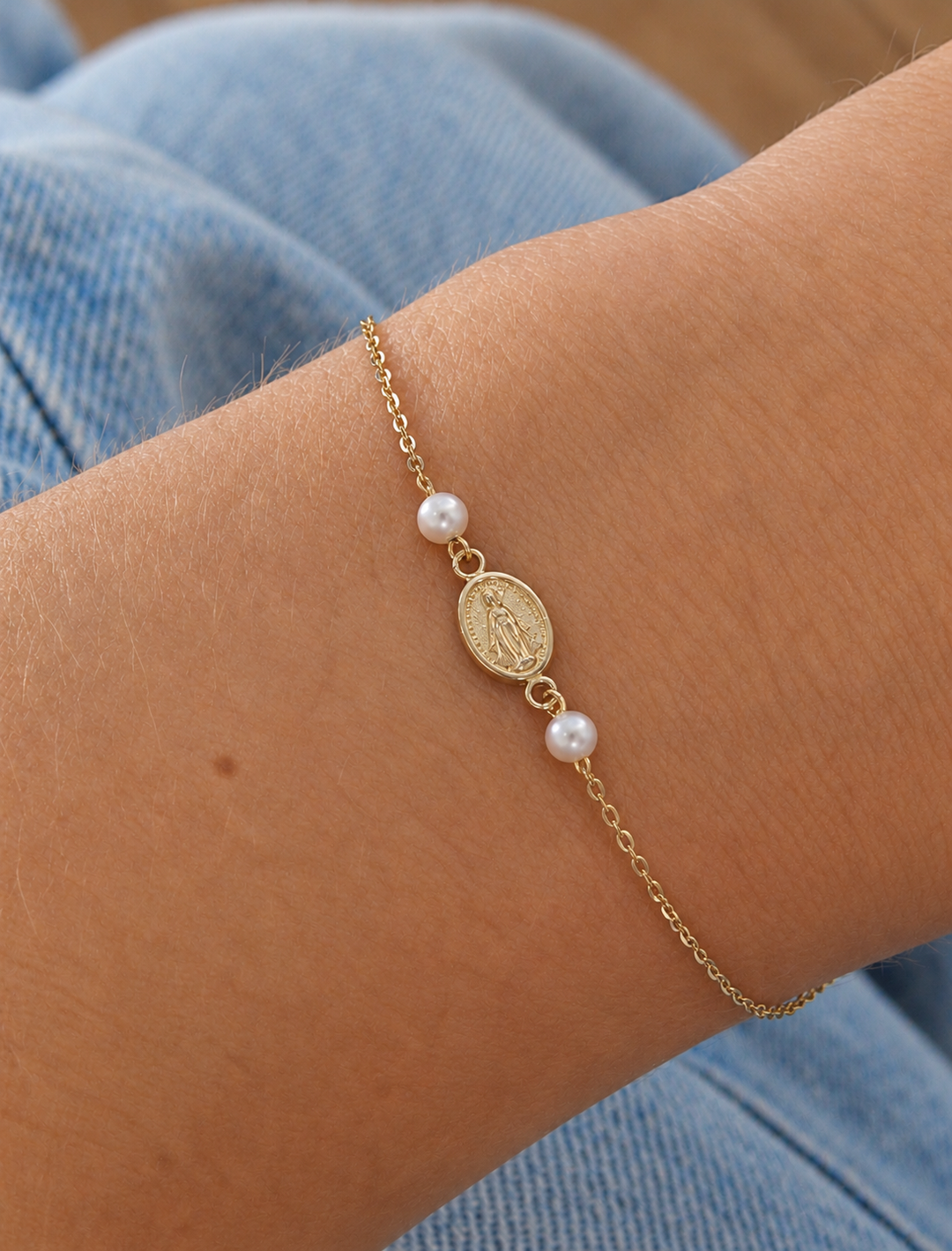 14K Mini Miraculous Medal &amp; Pearl Bracelet