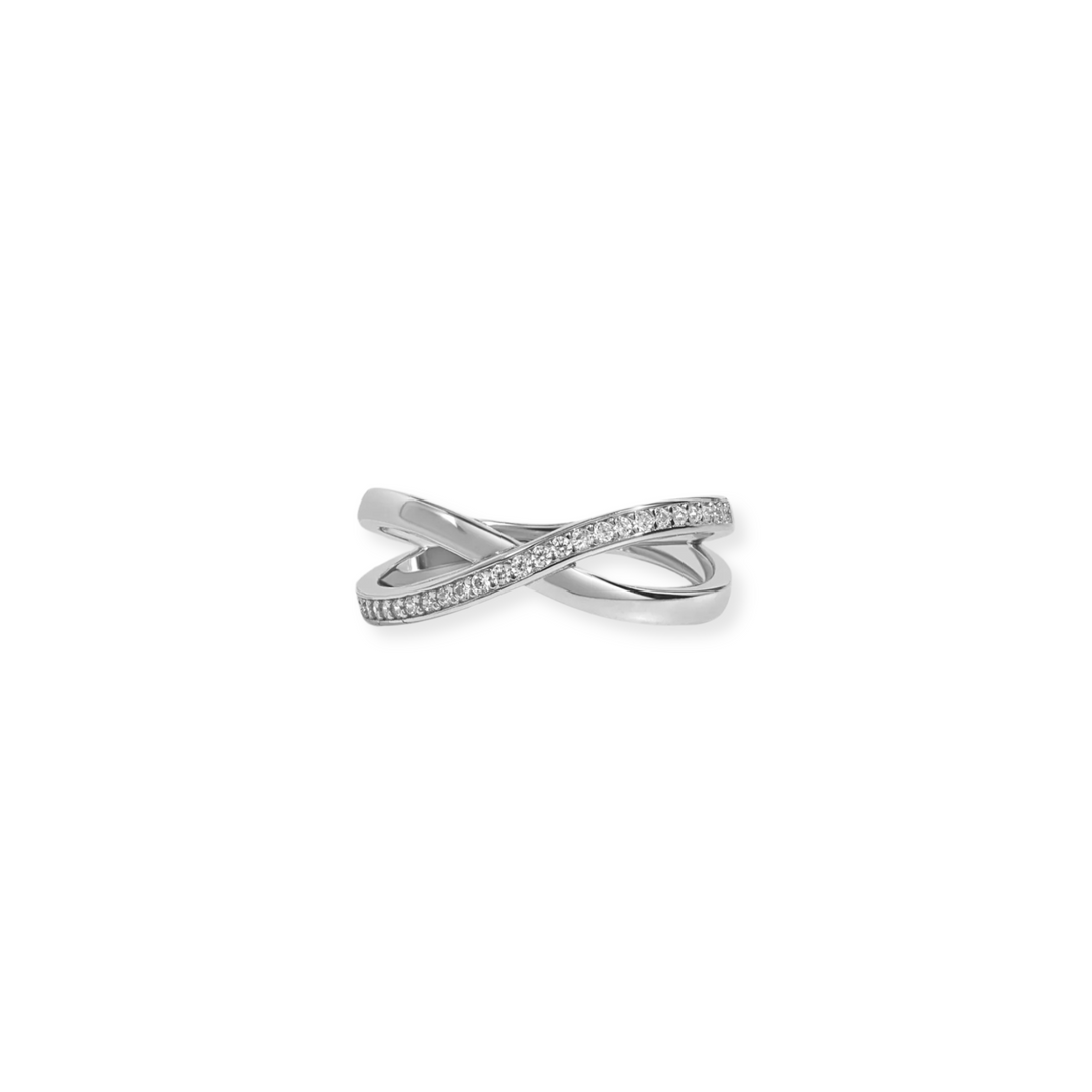 Criss-Cross Ring