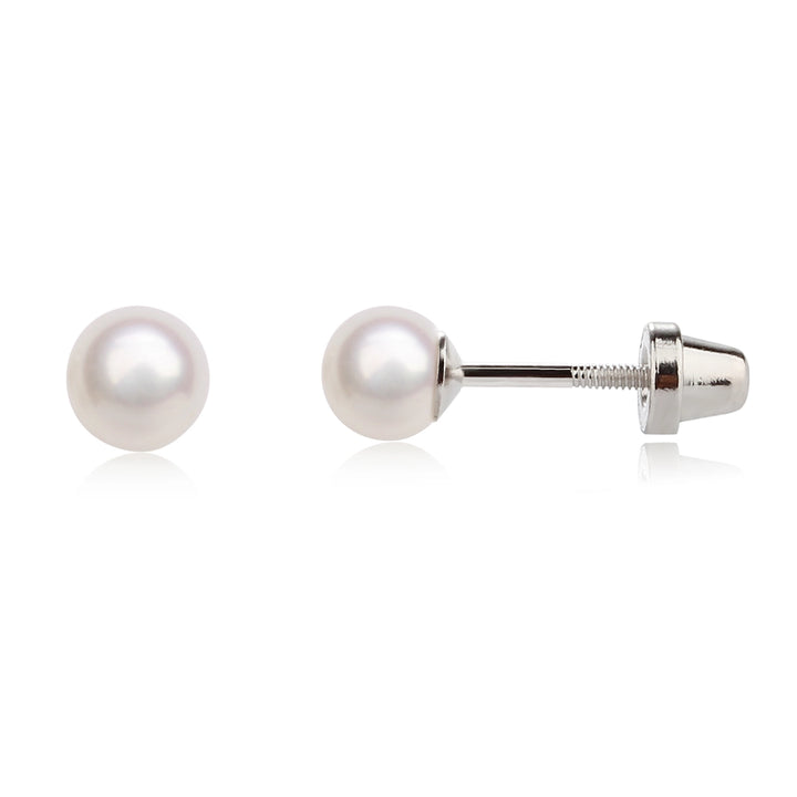 Classic Freshwater Pearl Studs