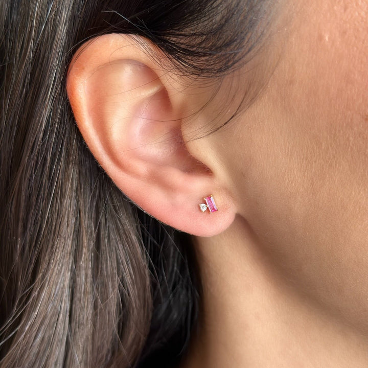 Baguette &amp; Round Stud