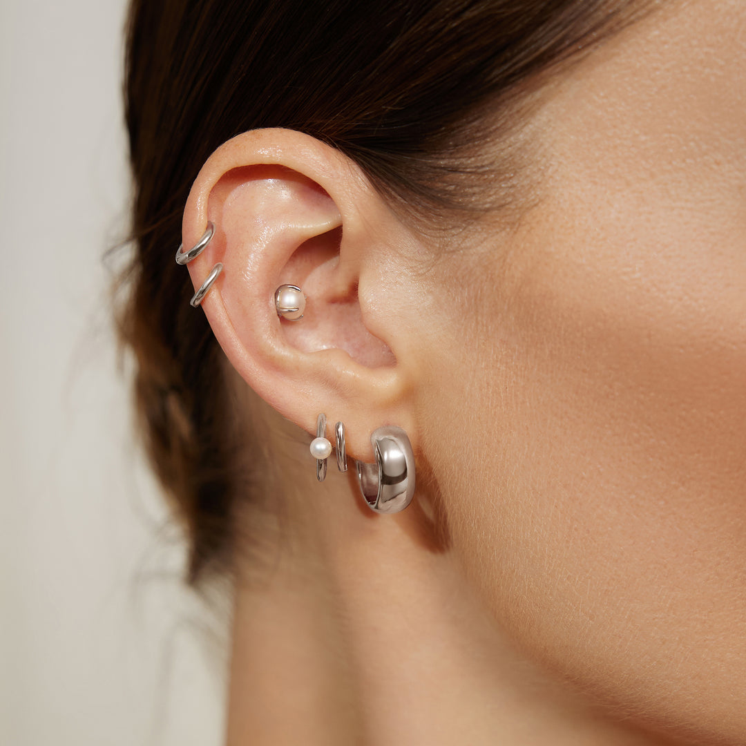 Chubby Huggie Hoops