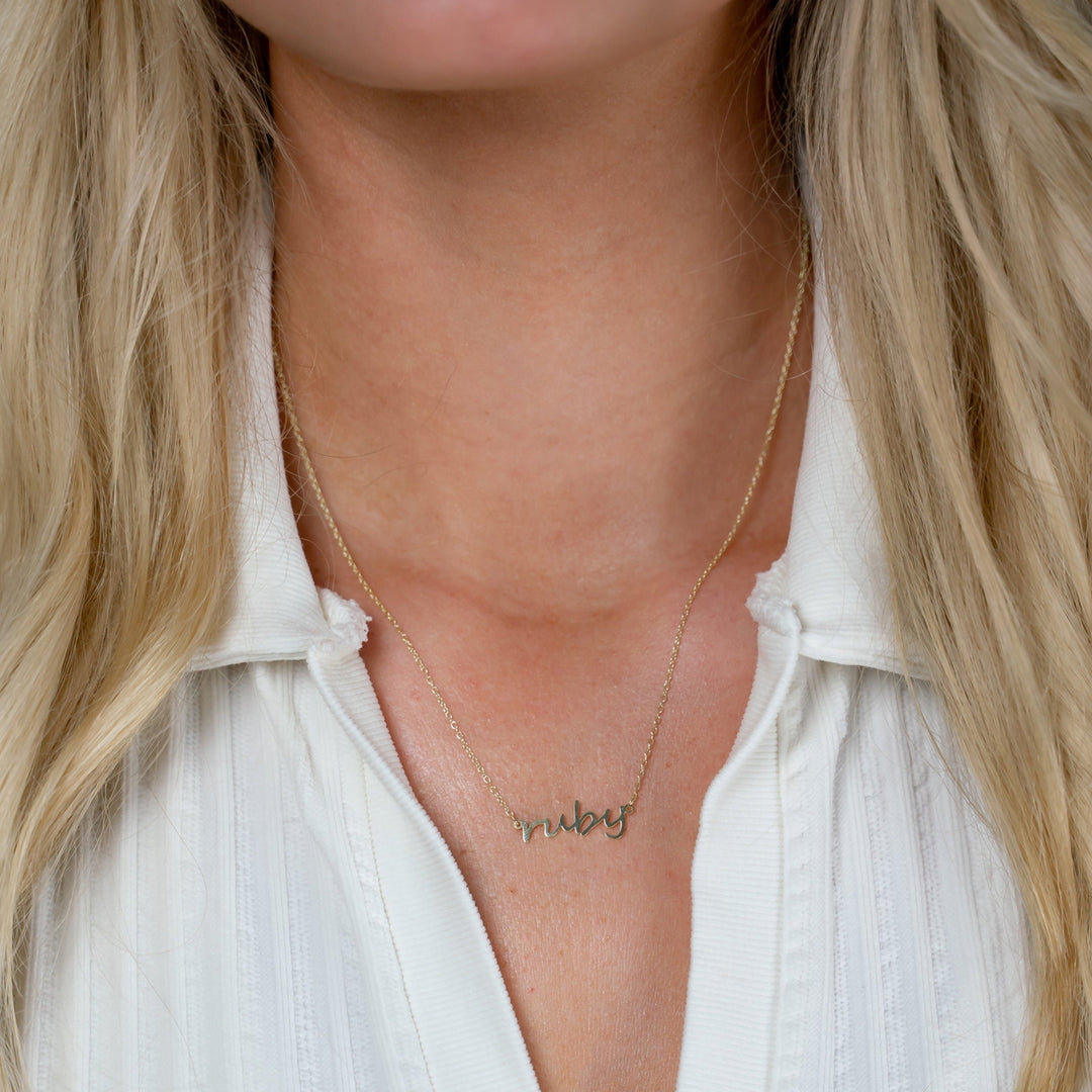 Dainty Cursive Name Necklace