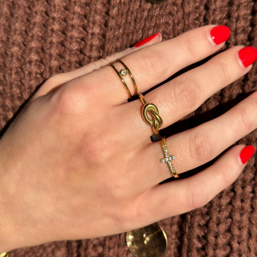 Sideways Cross Ring