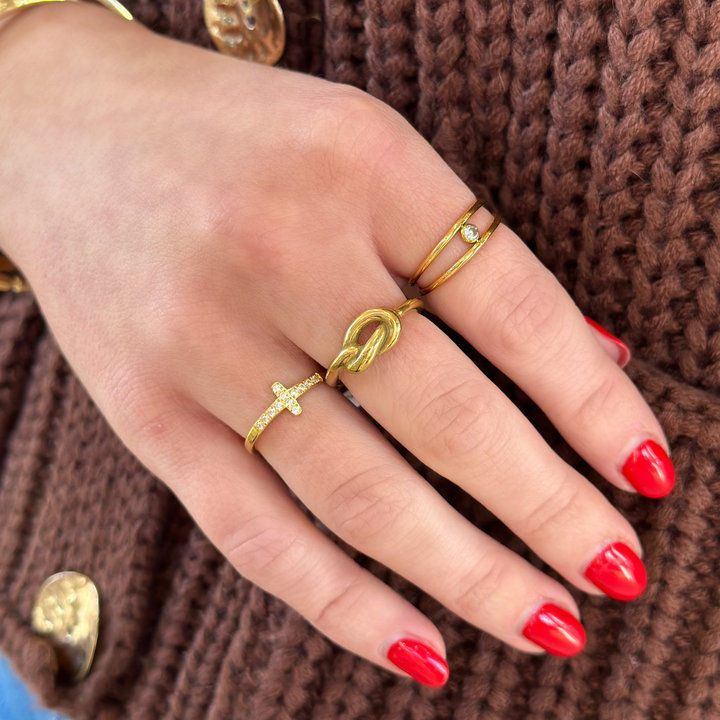 Sideways Cross Ring