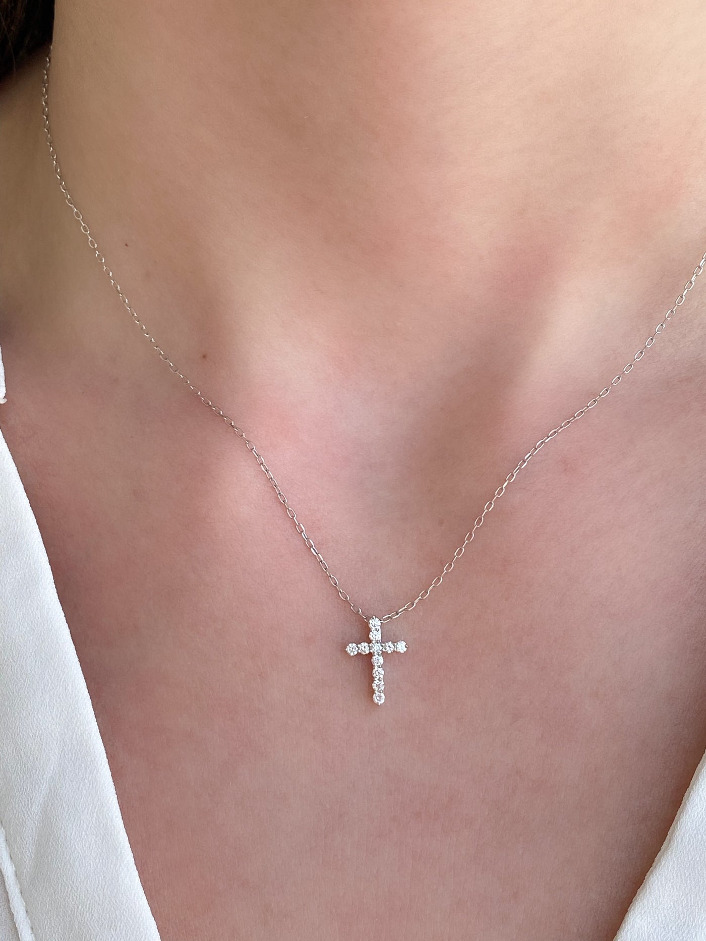 14KW .18 CT Natural Diamond Cross Necklace