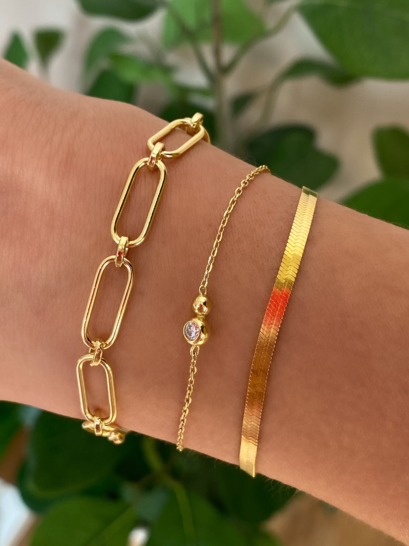 Gold Orb Sparkle Chain Bracelet