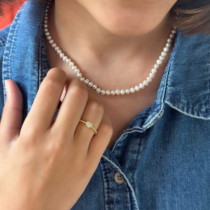 Bezel Set Heart Rope Ring