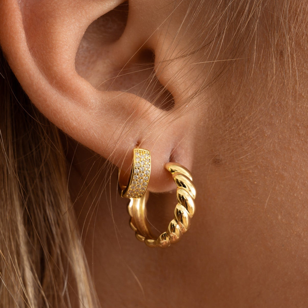 Jacky Hoops