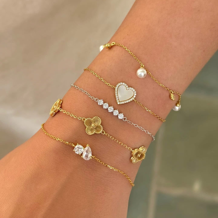 Mother of Pearl Halo Heart Bracelet