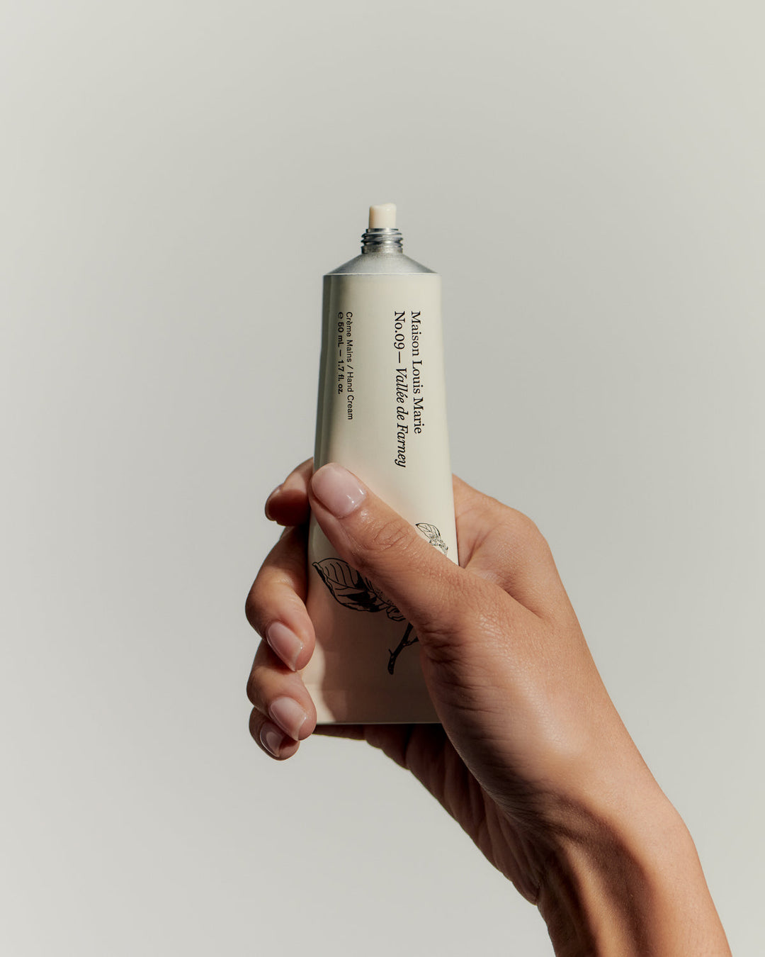 No.09 Vallee de Farney Hand Cream