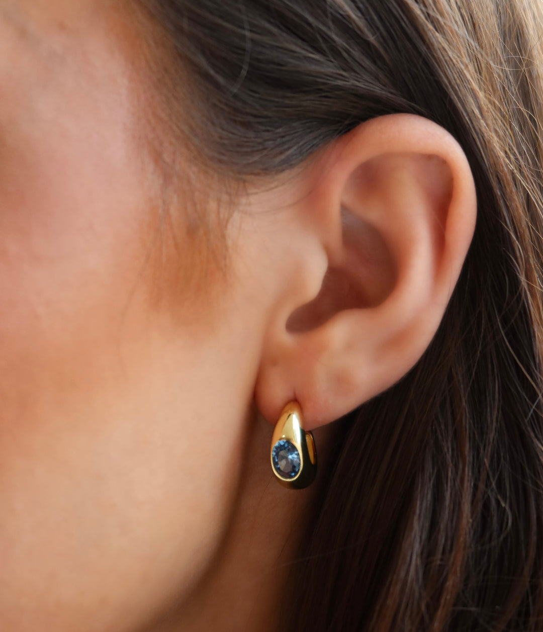 Oval Dome Huggie Hoops