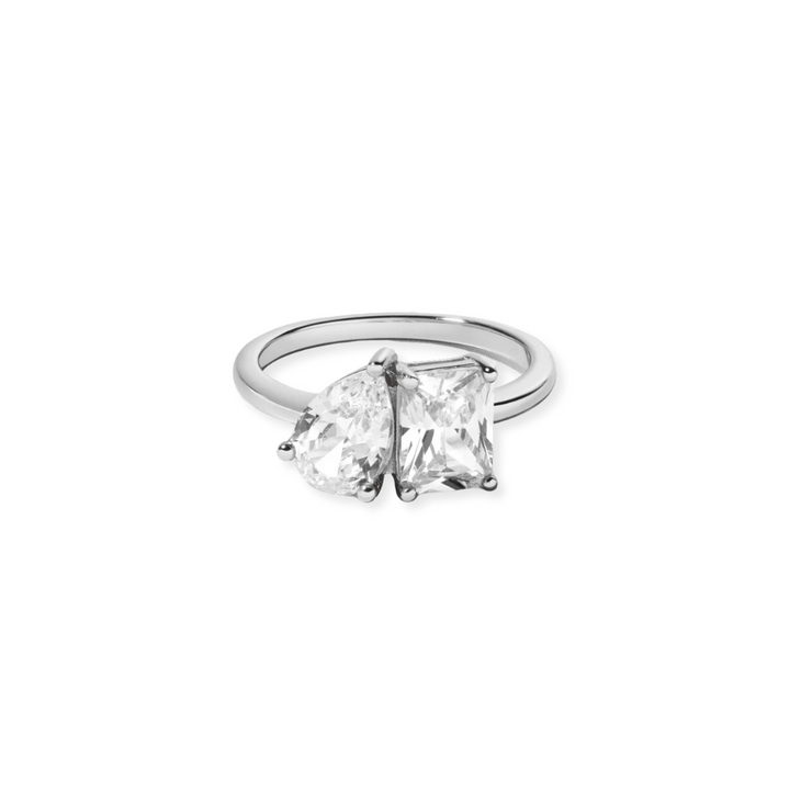 Pear &amp; Emerald-Cut Toi et Moi Travel Ring