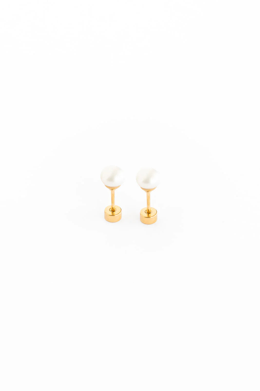 Pearl Studs