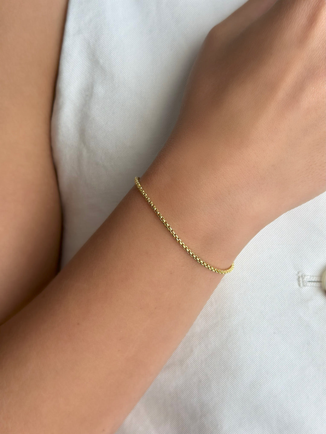 Round Box Chain Bracelet