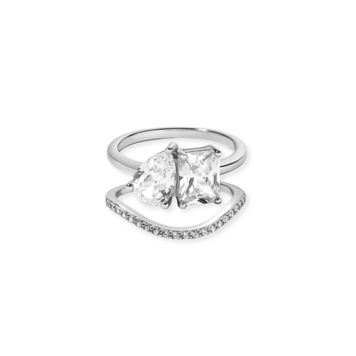 Pear & Emerald-Cut Toi et Moi Travel Ring Set