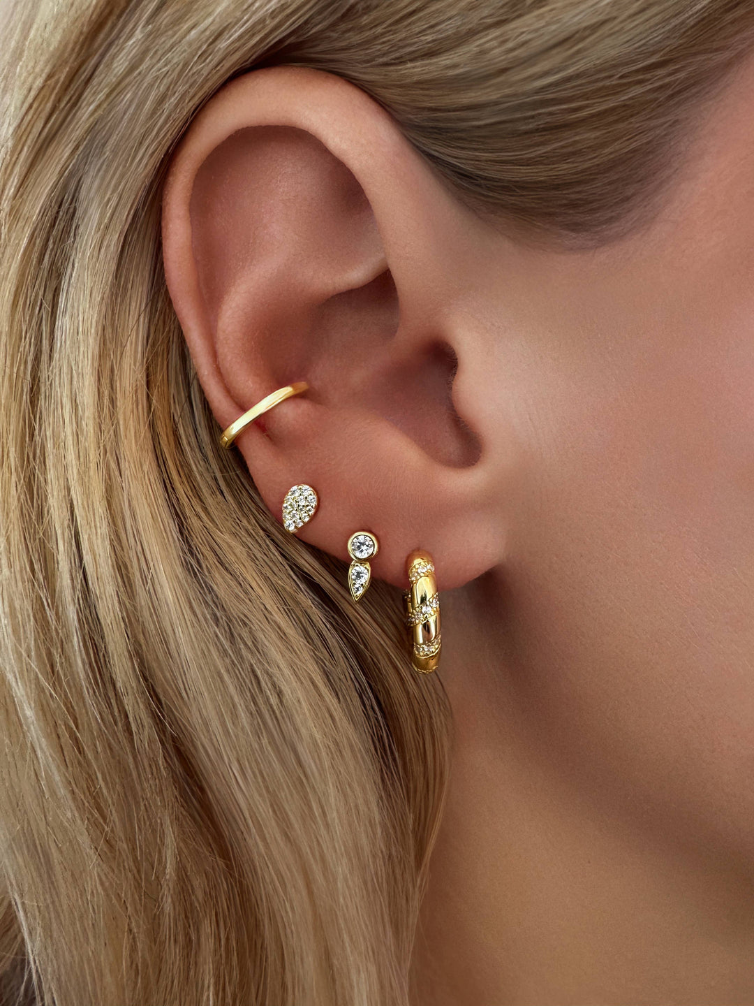 Pave Twist Tube Hoops