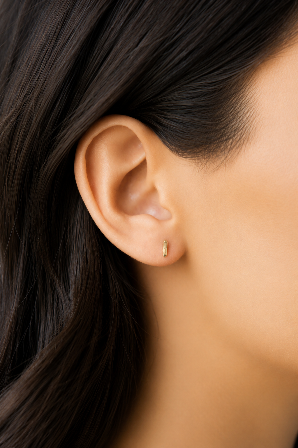 14K Double Baguette Bar Flat Back Stud
