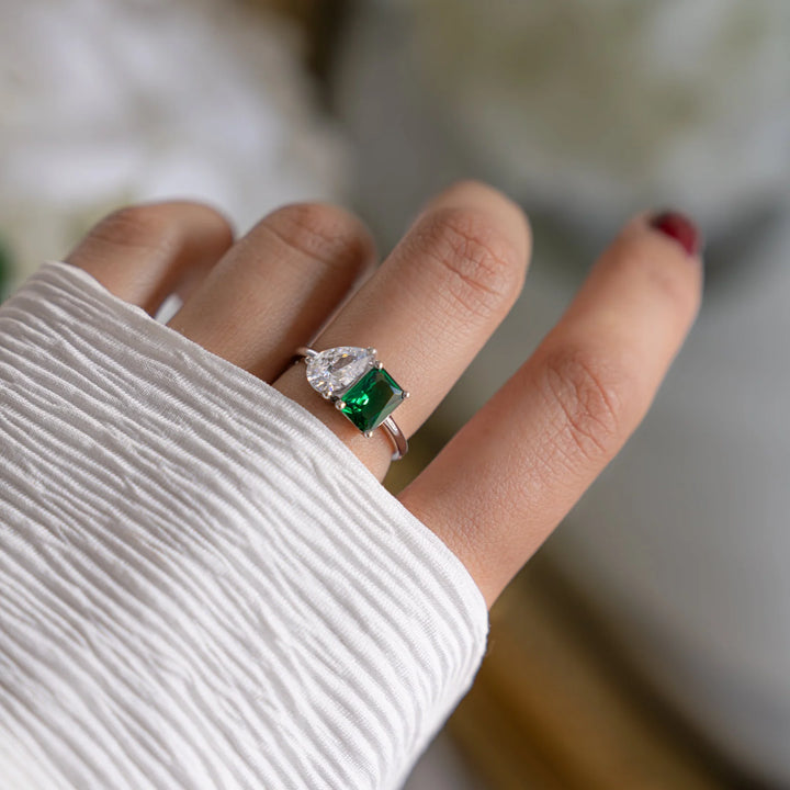 Toi et Moi Emerald Ring