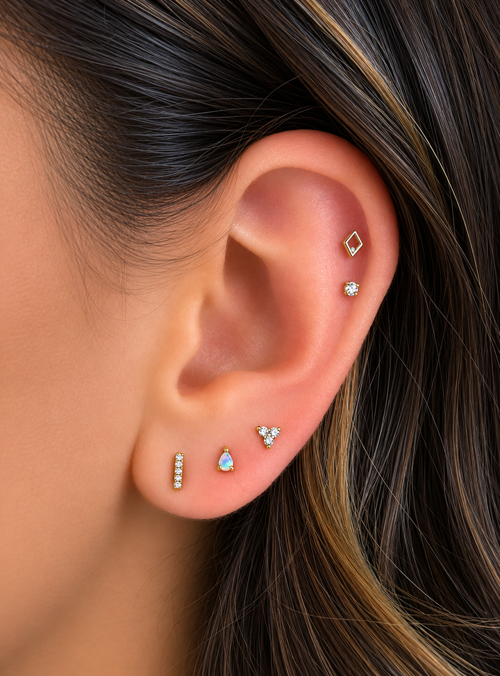 14K Round Lab Grown Diamond Flat Back (Larger)