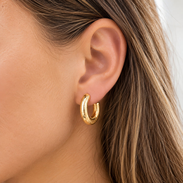 Hammered Chunky Hoops On Model-Embark Fine Jewelry