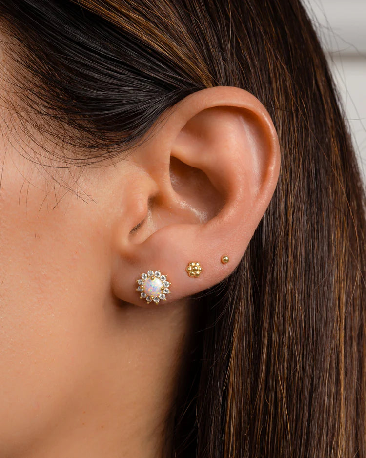 Tiny Flower Stud