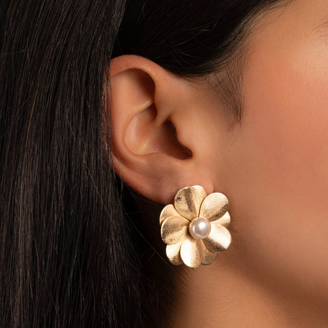 Flower Pearl Earrings