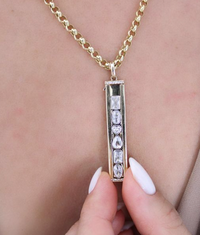 DOUBLE SIDED PERSONALIZED SKINNY CHARM PENDANT ™